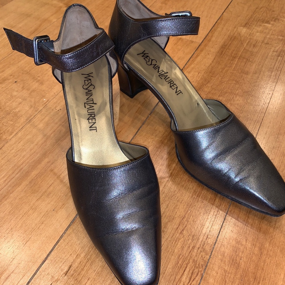 Yves St Laurent Gray Heels